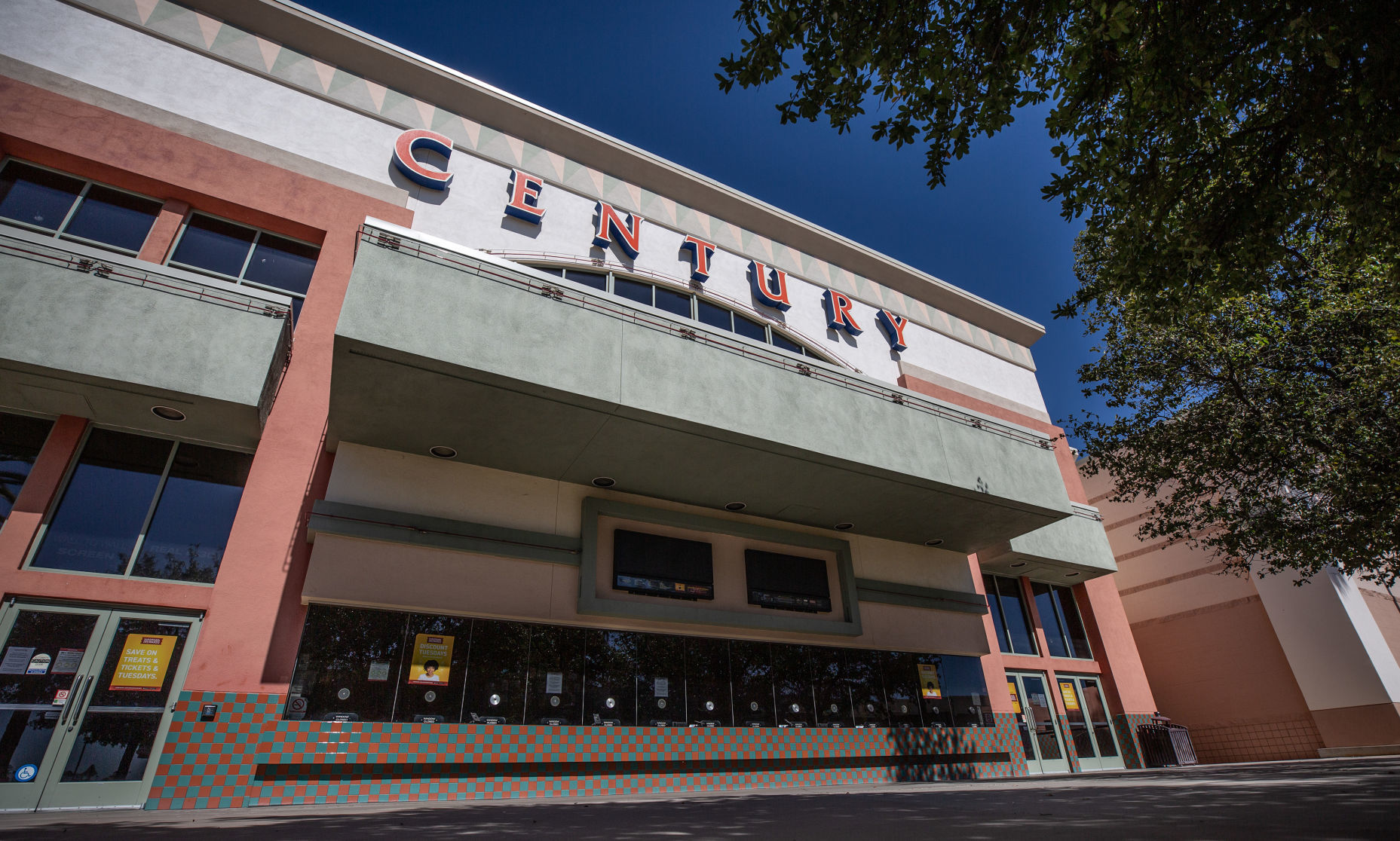 Century El Con Theaters